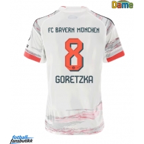 Bayern Munich Leon Goretzka #8 Bortedrakt Dame 2025-26 Kortermet